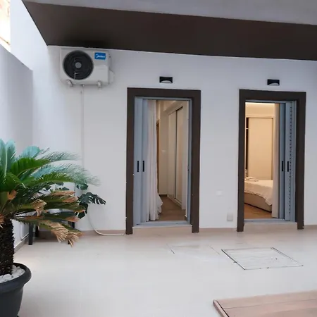 Spacious Maisonette Nearby Acropolis Athene Buitenkant foto