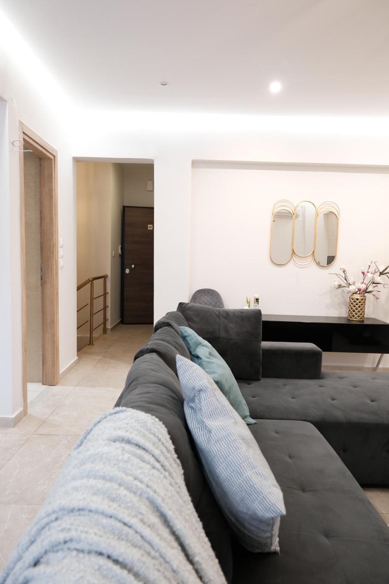 Spacious Maisonette Nearby Acropolis